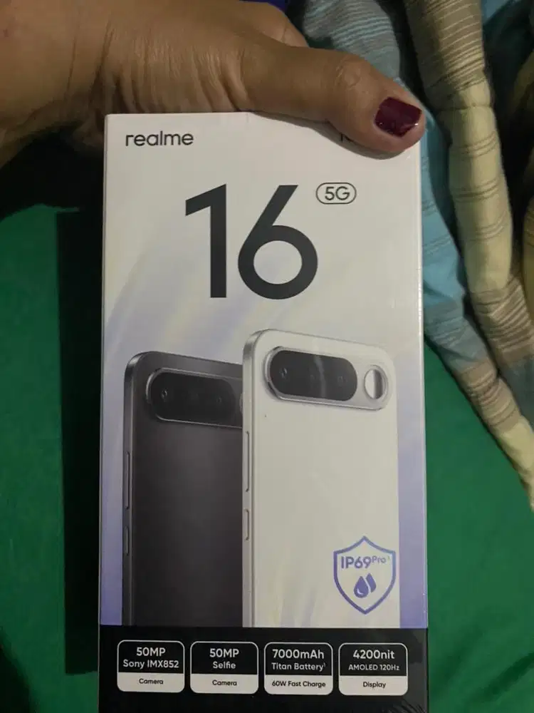 Realme 16 5g ram 8/256