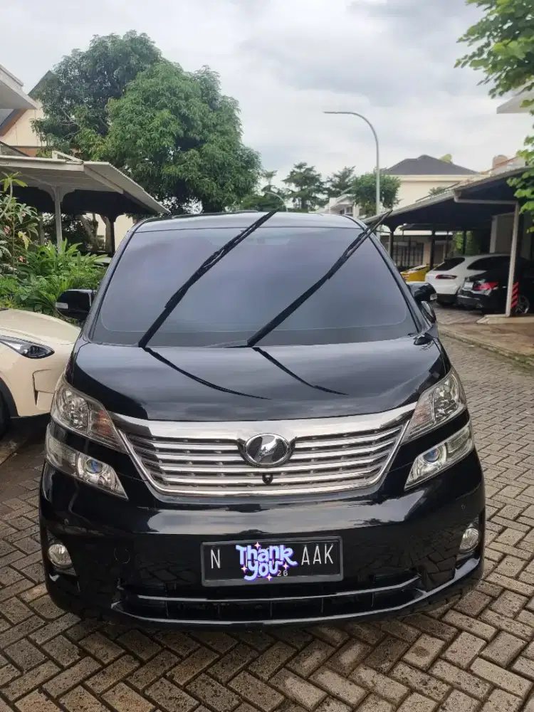 Dijual Vellfire 2.4 AT 2008