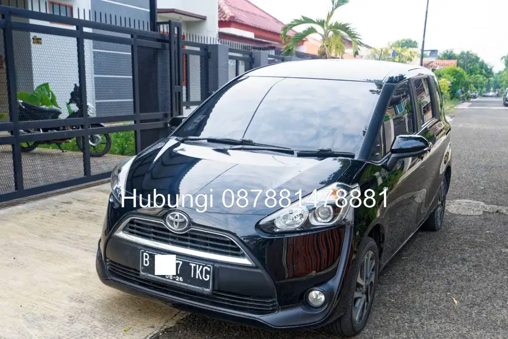 toyota sienta (2016)