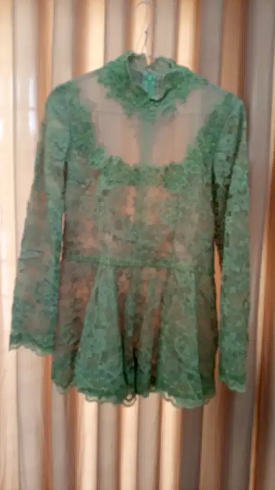 Preloved kebaya