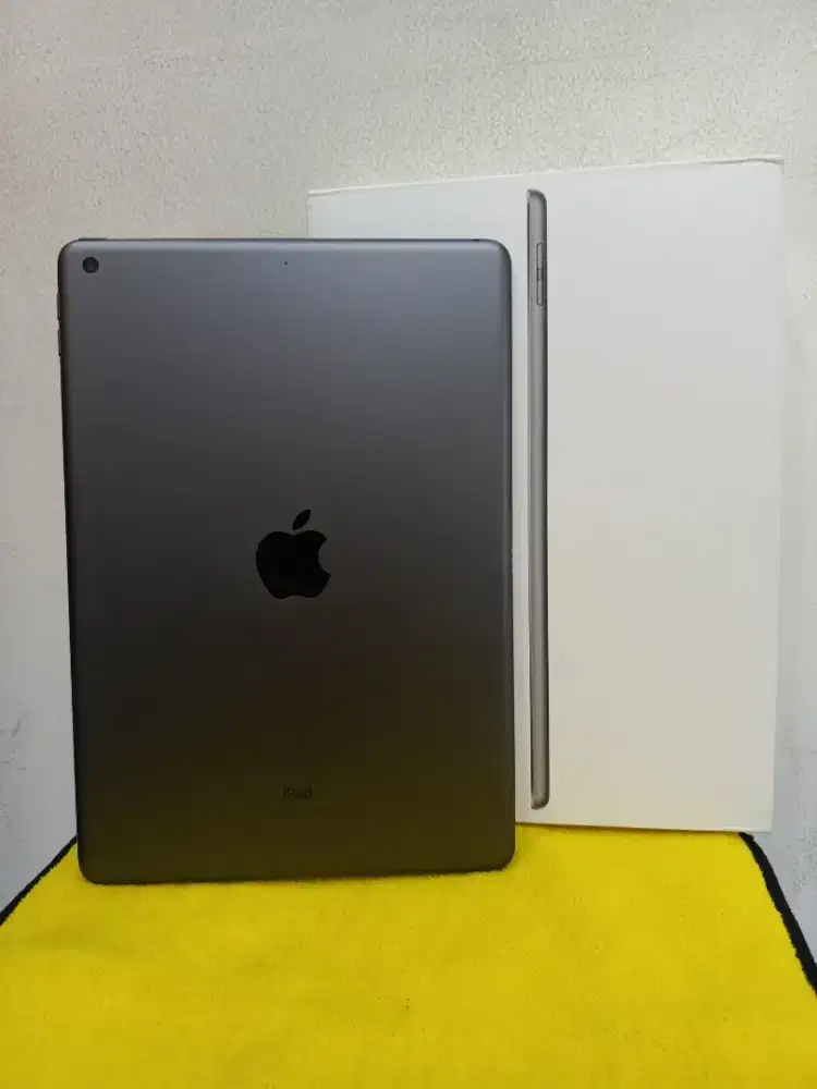 iPad gen 9 256gb wifi fullset original, mulus seperti baru, Nominus