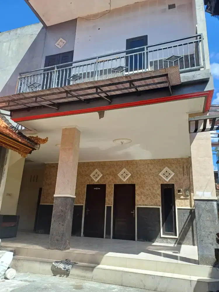 Di jual rumah lantai 2