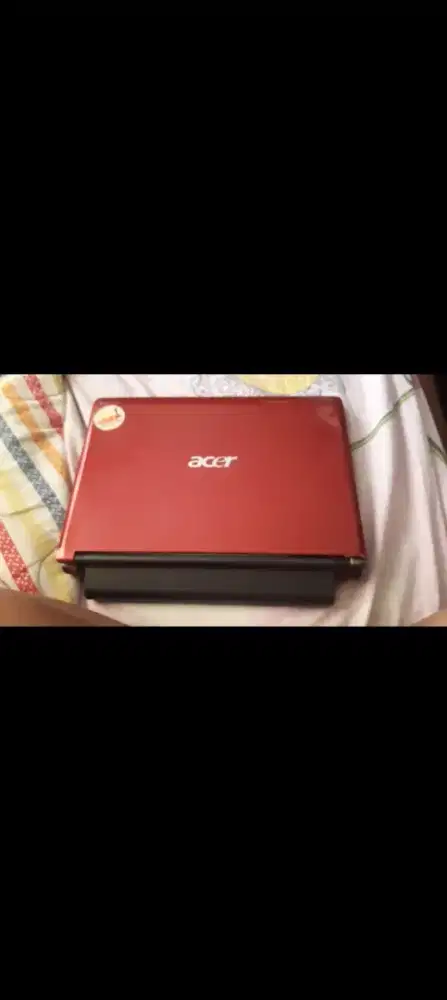 Dijual Acer Aspire One ZG8 kondisi apa adanya.
