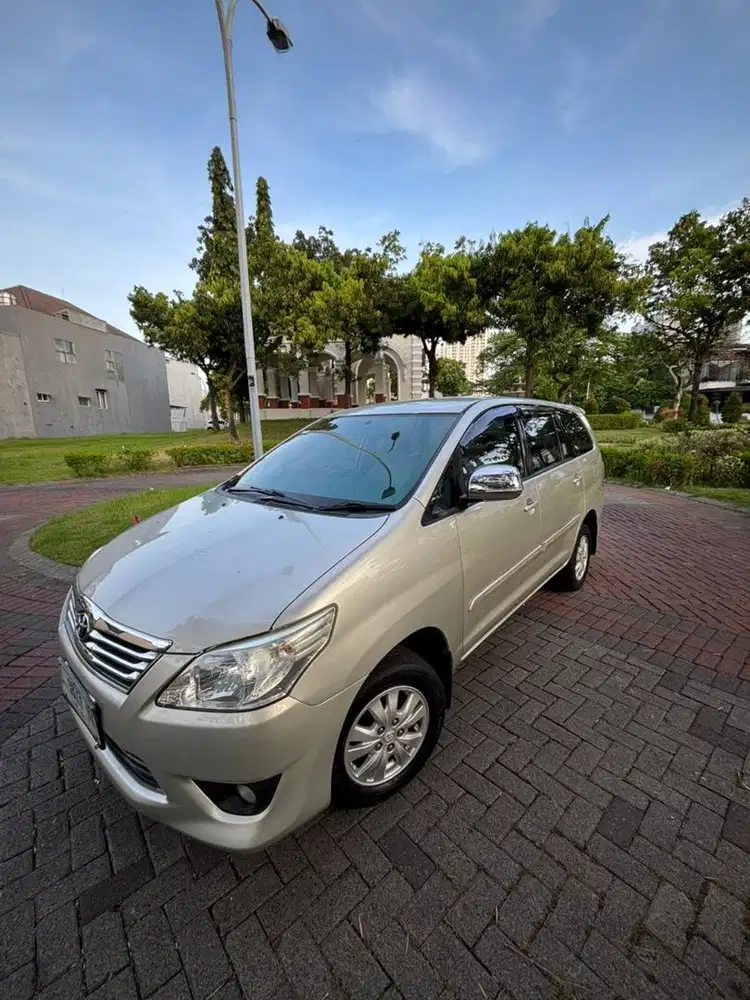 Toyota Kijang Innova G Bensin Manual 2013