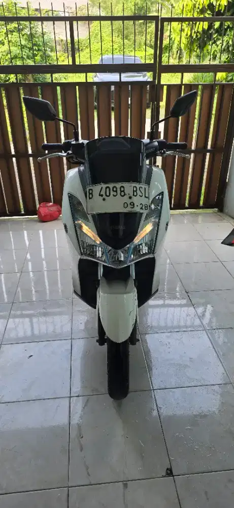 Lexi Motor 125 CC