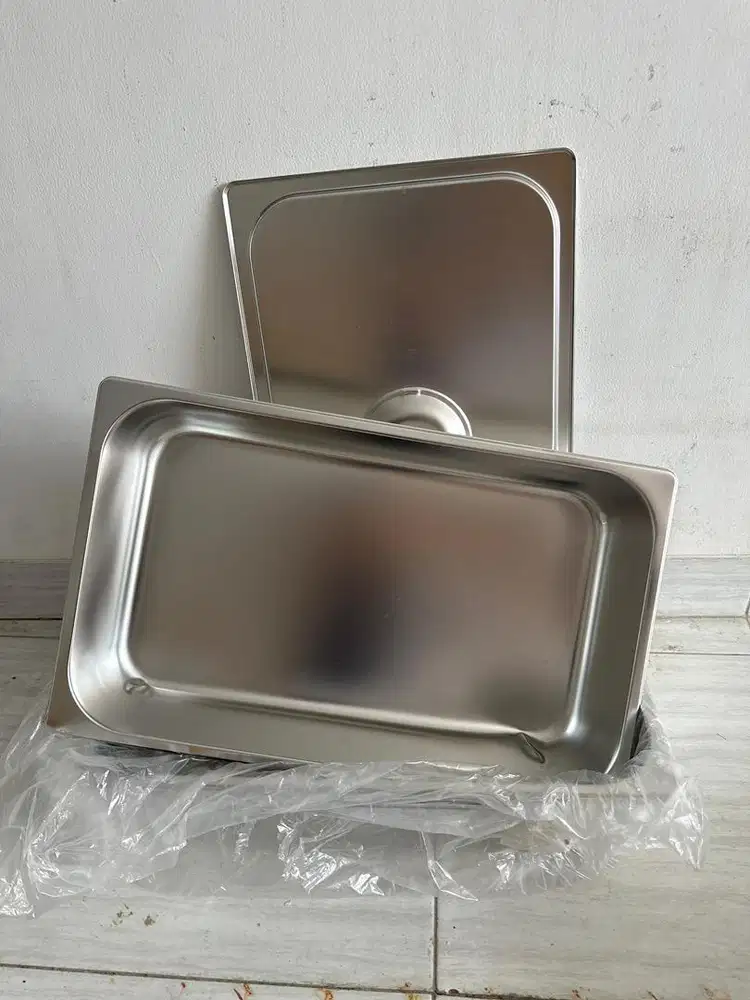 Wadah parasmanan stainless
