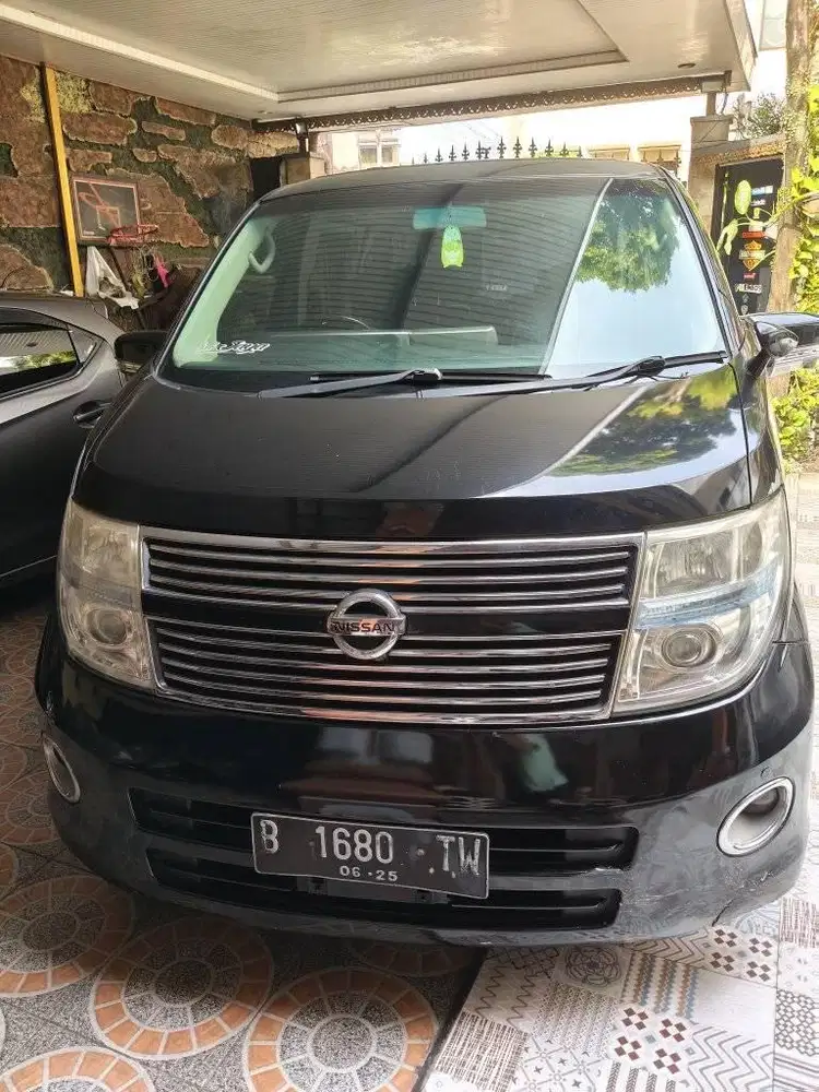 nisan Elgrand hws2.5 star thn2008 w hitam met tgn1 full set lengkp