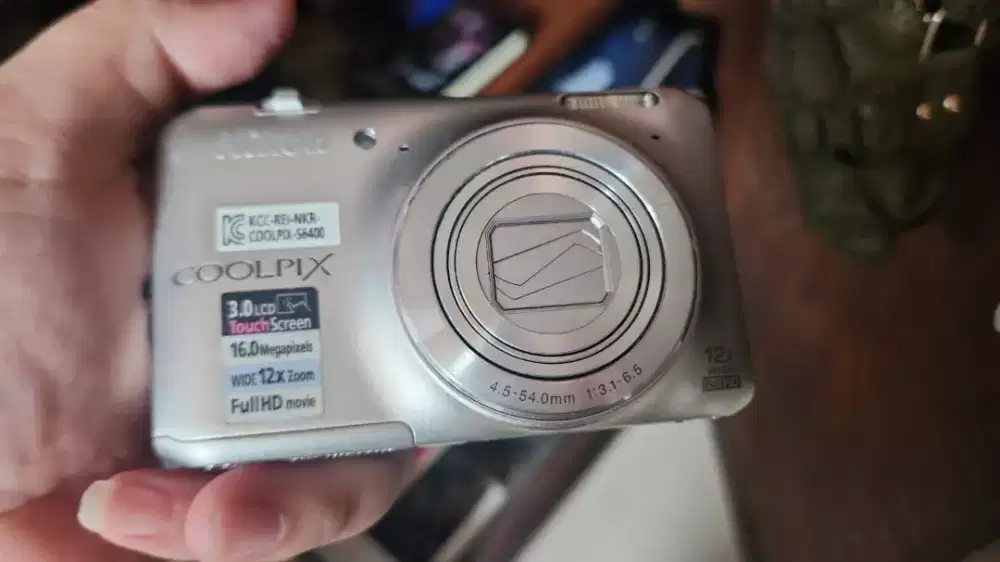 Jual Nikon Coolpix S6400 Silver