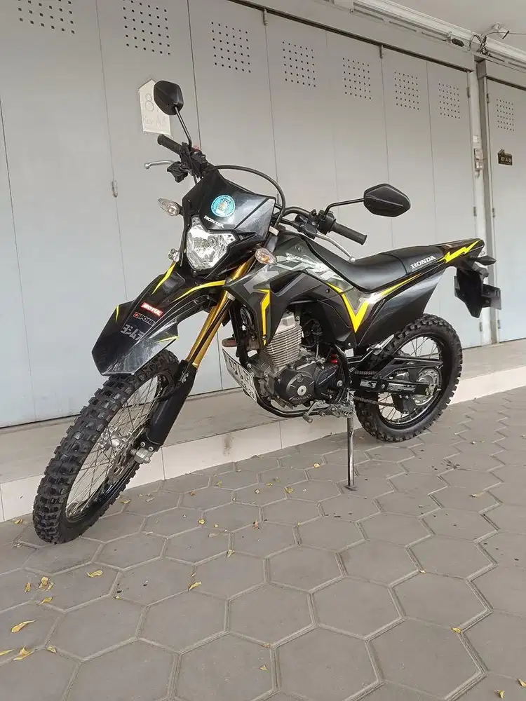 Honda crf 150L 2023 mulus