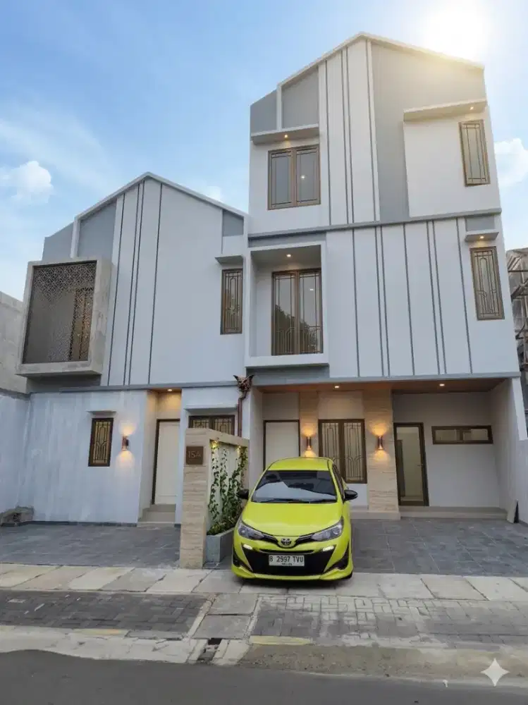 Rumah 2 Lantai Lokasi Premium  di Percetakan Negara Jakarta Pusat