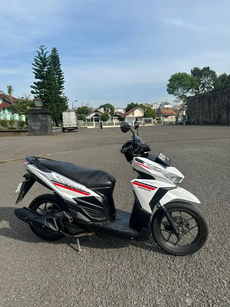 VARIO LED OLD 125 2016 ISTIMEWA / VARIO LED 125 2018 ISTIMEWA