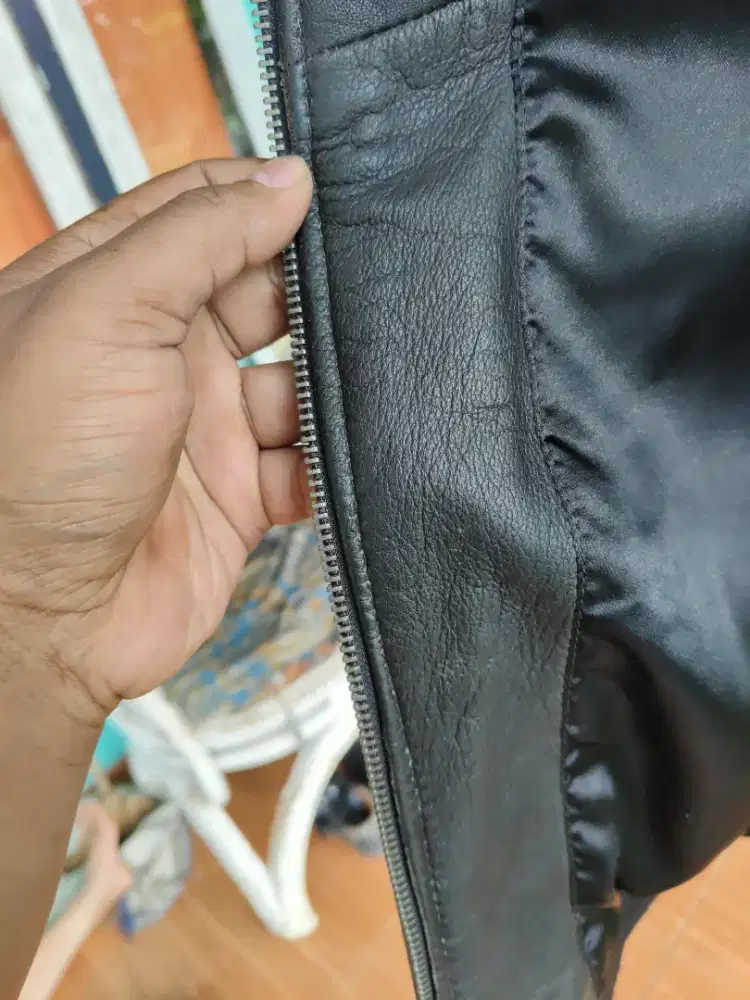 Jaket kulit USA