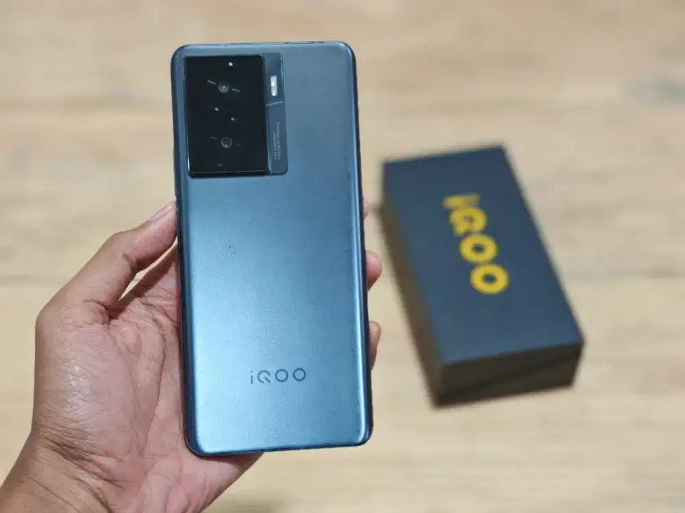 iqoo z7x 5g 8/256 bisa tt