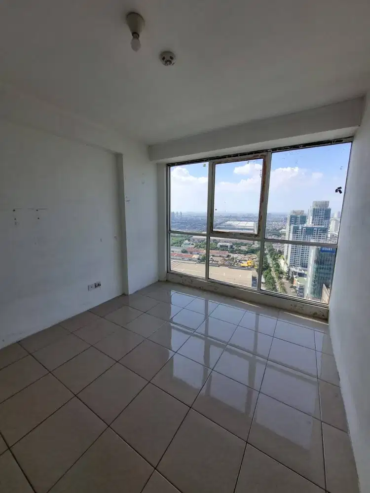 Disewakan Murah 2BR Unfurnish Apartemen Tifolia, dekat Kelapa Gading