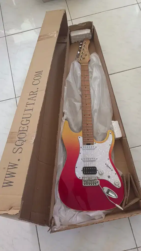 Gitar SQOE SEIB900 HSS Roasted maple series