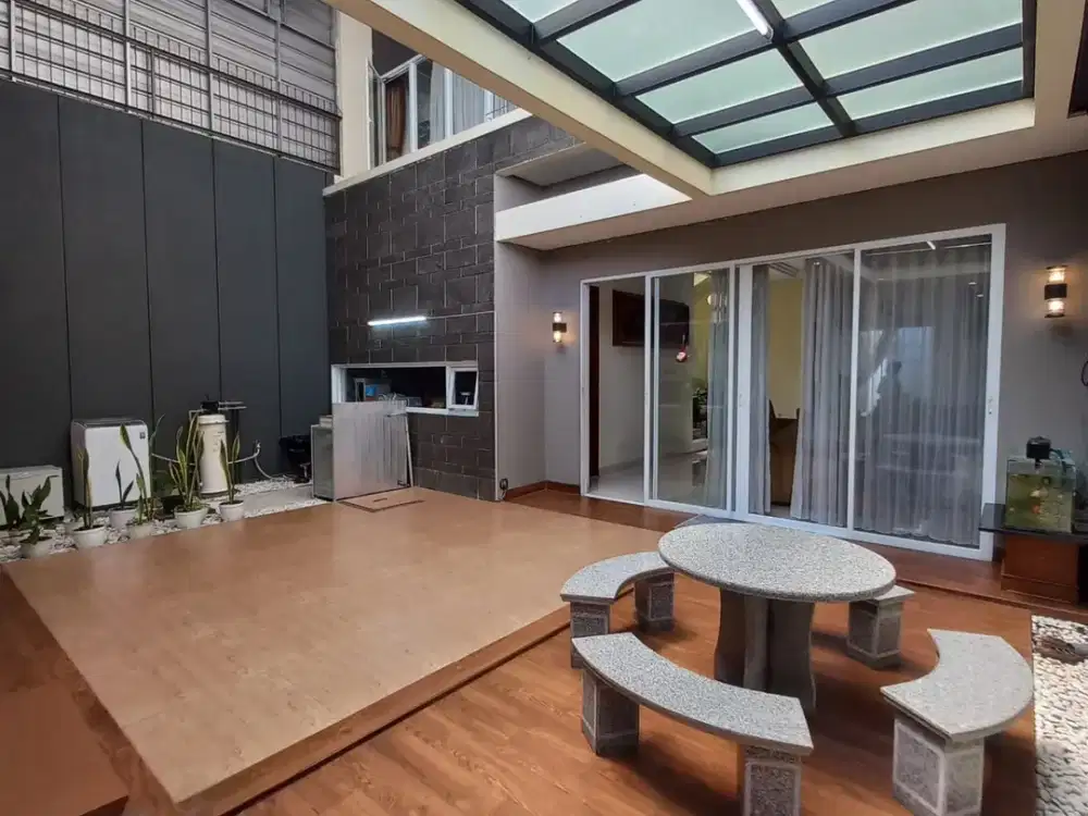 Rumah Mewah Strategis Terawat Furnished Di Pondok Hijau Setiabudi