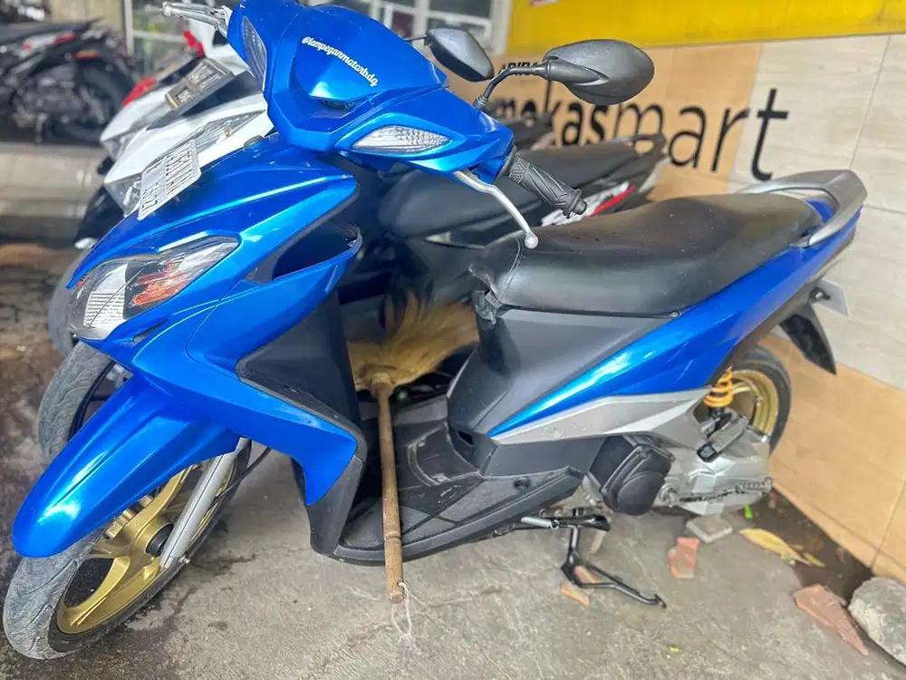 Yamaha xeon 2012 viral