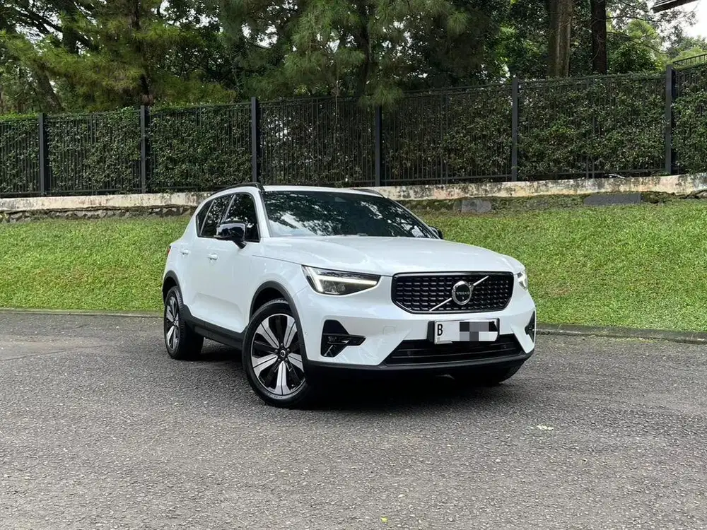VOLVO XC40 T5 RECHARGE Facelift 2022