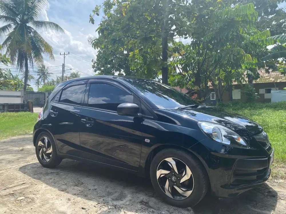 DIJUAL HONDA BRIO A 1,2 MT 2015