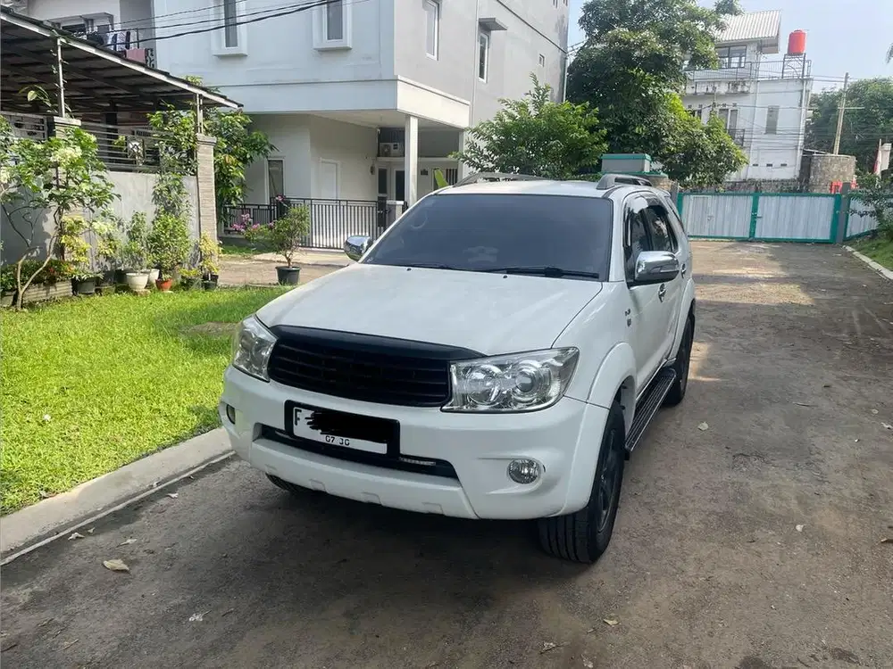 Jual cepat Fortuner 2010 2.5 G Solar-AT