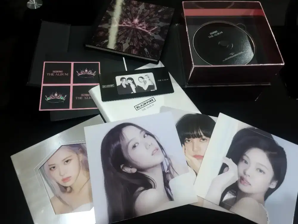 Blackpink - the album, rose album kit, G-Dragon, yesung