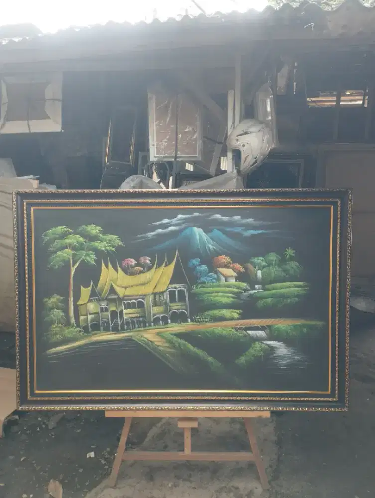 lukisan kanvas pemandangan rumah panggung dan gunung indah + frame