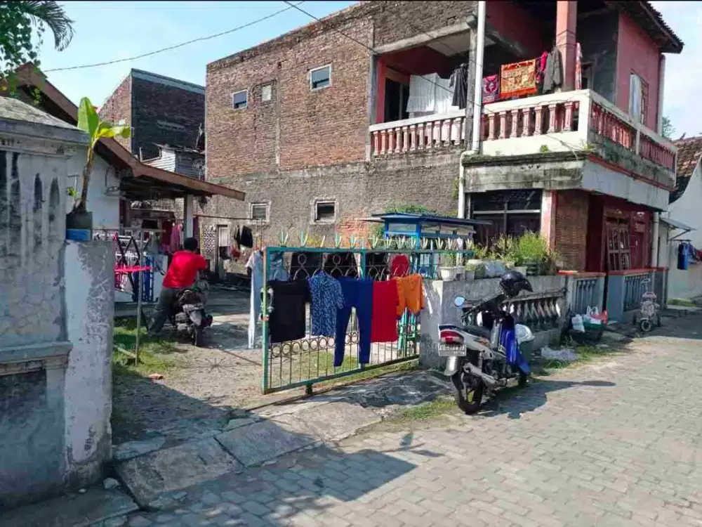 Tanah Pajang 166Mt, Ld 7.5Mt, dkt pasar Jongke jalan Dr Rajiman, Laweyan, Solo