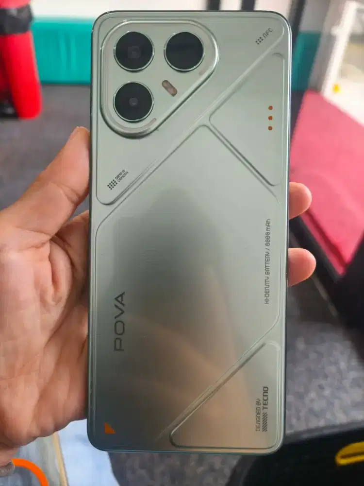 TECNO POVA 7 5G