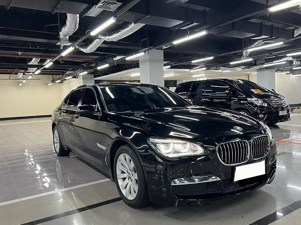 (GRADE A Km 33rb) 2014 BMW 730Li Orsinil Record ATPM Vacum Door + Pbd