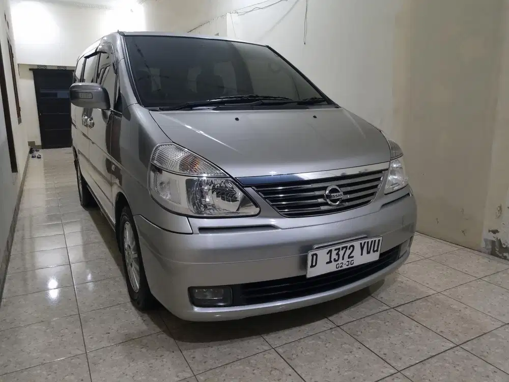 Nissan Serena 2012 Bensin