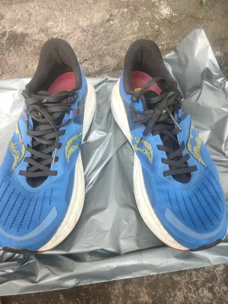 Sepatu branded asli Formfit asli size 44