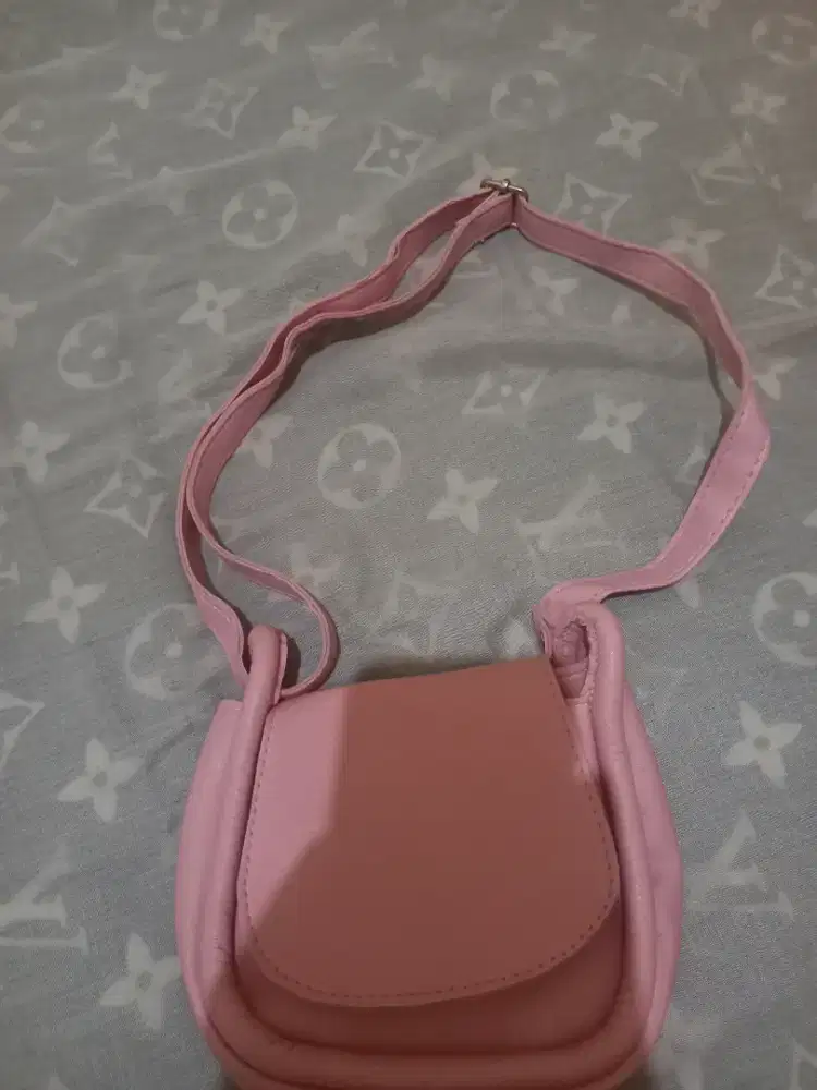 Tas wanita baru