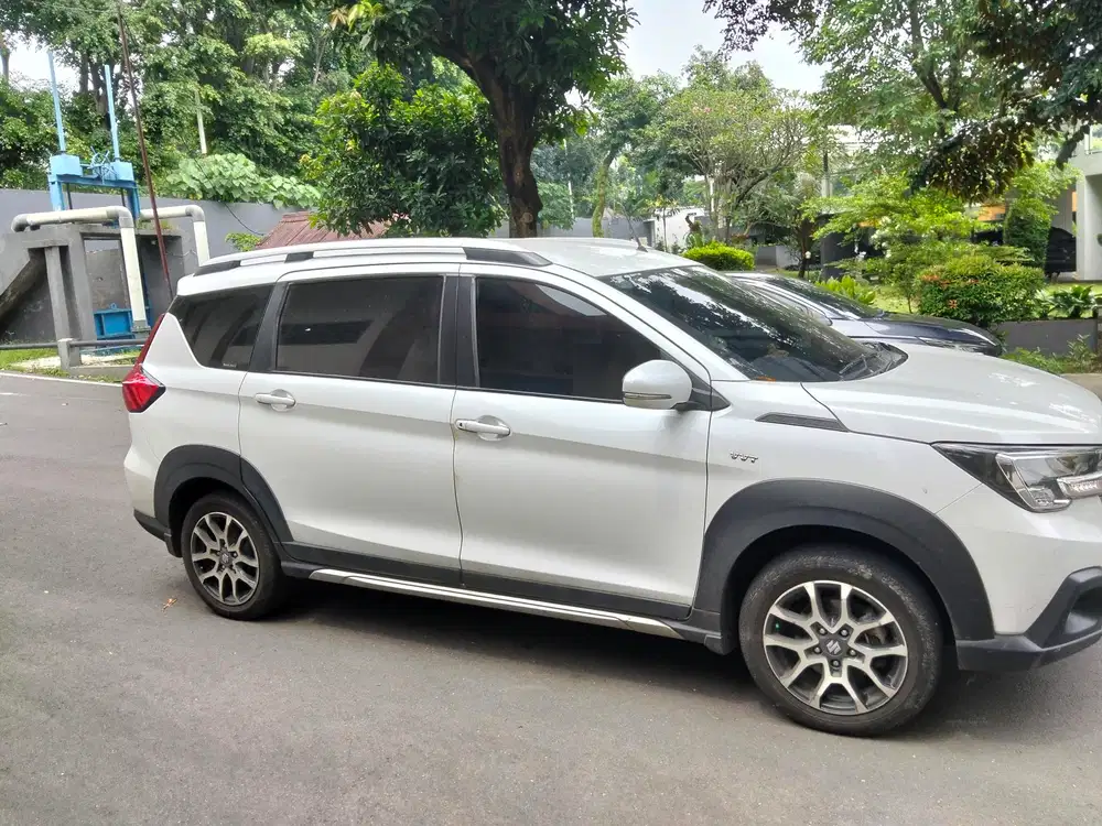Suzuki XL7 2024 Bensin