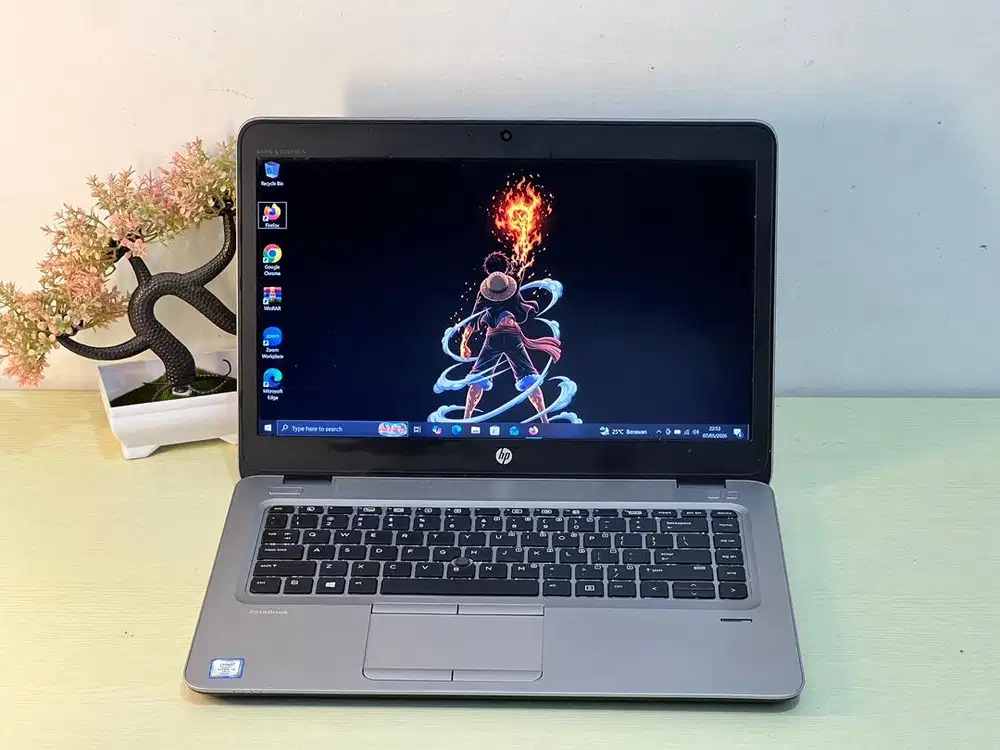 HP EliteBook 840 i5-7300U RAM 8 GB SSD 256 GB Kencang No Minus