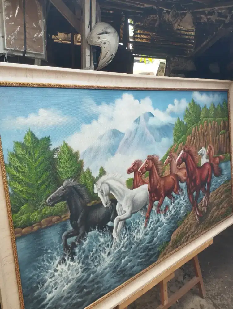 lukisan kanvas pemandangan 8 kuda berlari di tepi sungai + frame