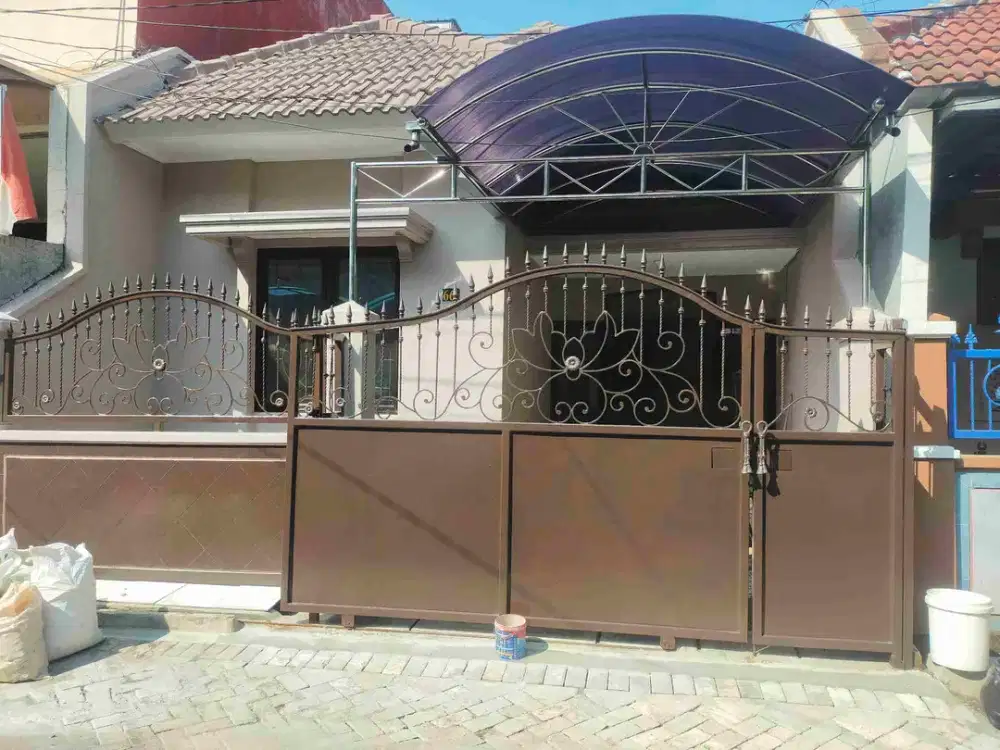 Di Jual Cepat Rumah Full Renovasi Baru Selesai Siap Huni Karang Empat Surabaya.