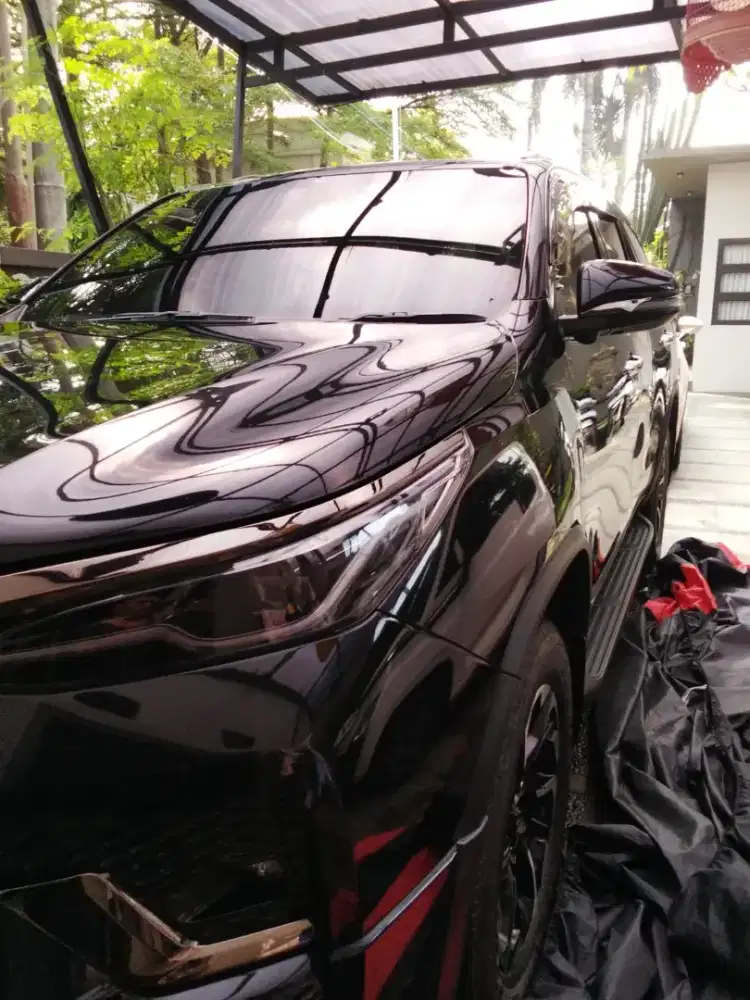 Di jual mobil pribadi