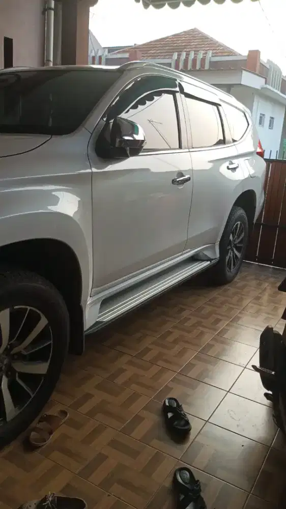 pajero sport 2.4 Dakar 4x2 Karawang