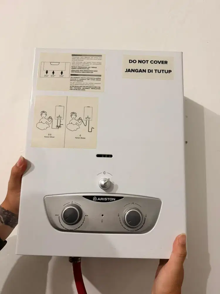 Jual water heater gas Ariston Fast R like new