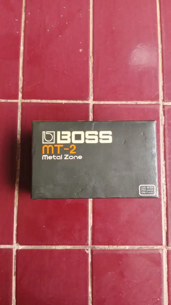 Boss MT-2 Metal Zone Distorsi - Fullset Box & Catalog 2005 Original