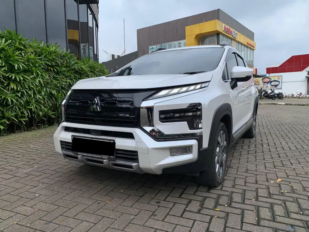 KM 15RB ‼️ MITSUBISHI XPANDER CROSS PREMIUM AT 2024 PUTIH