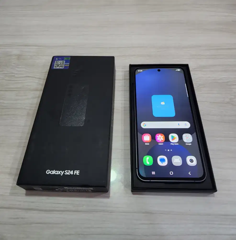 Samsung S24 FE 8/256gb Mulus Likenew
