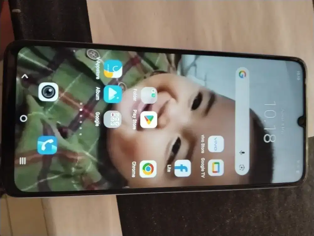Vivo y04s ram4/4