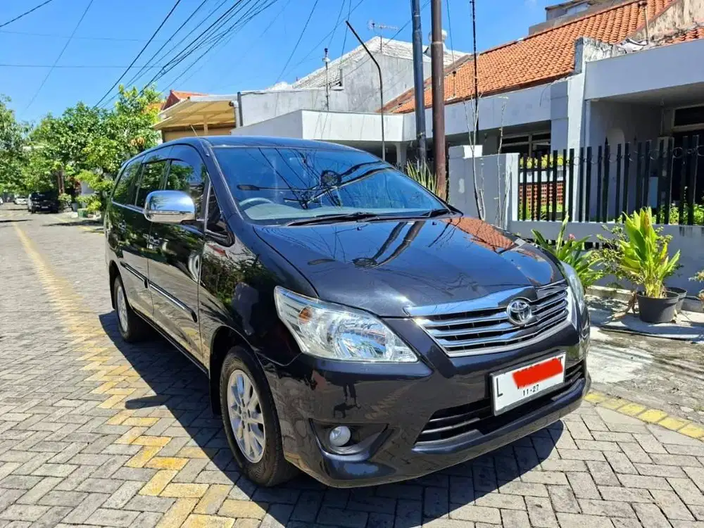 Innova 2.5 G 2012, ISTIMEWA