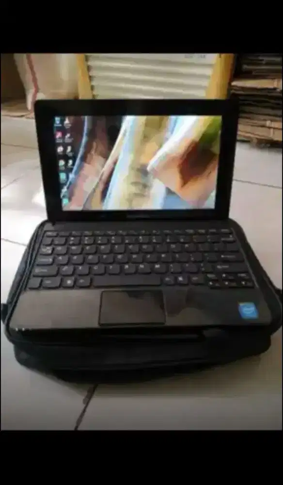 Dijual cepat NetBook Lenovo Z546