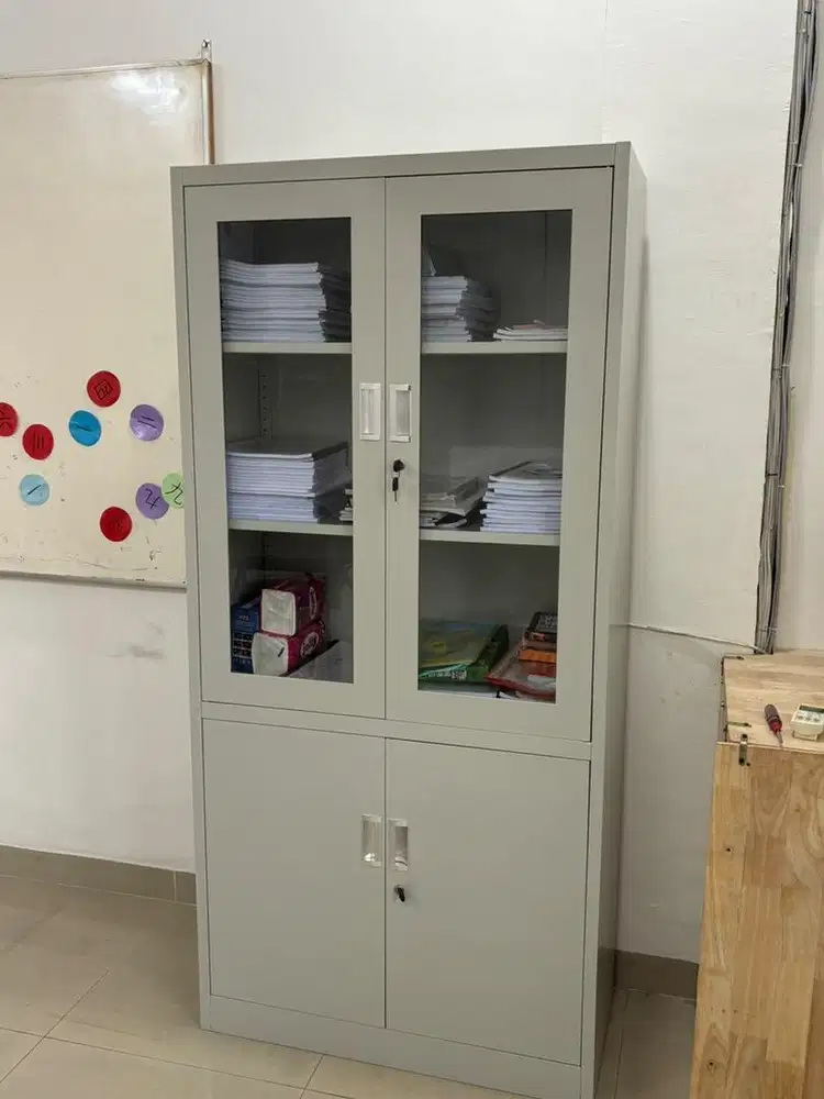Lemari Dokumen kantor | Bekas