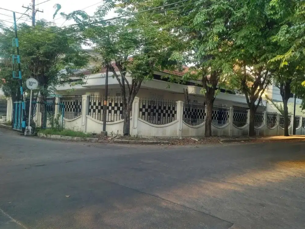RUMAH DHARMAHUSADA INDAH BARAT SURABAYA