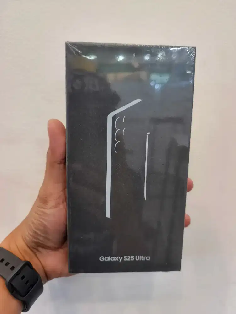 Samsung S25 Ultra 12/256 New Segel