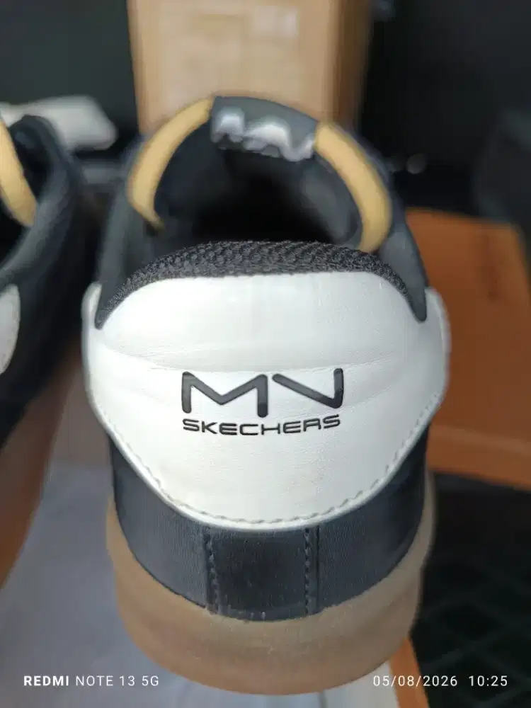 Sepatu SKECHERS ORIGINAL (sepesial edition)