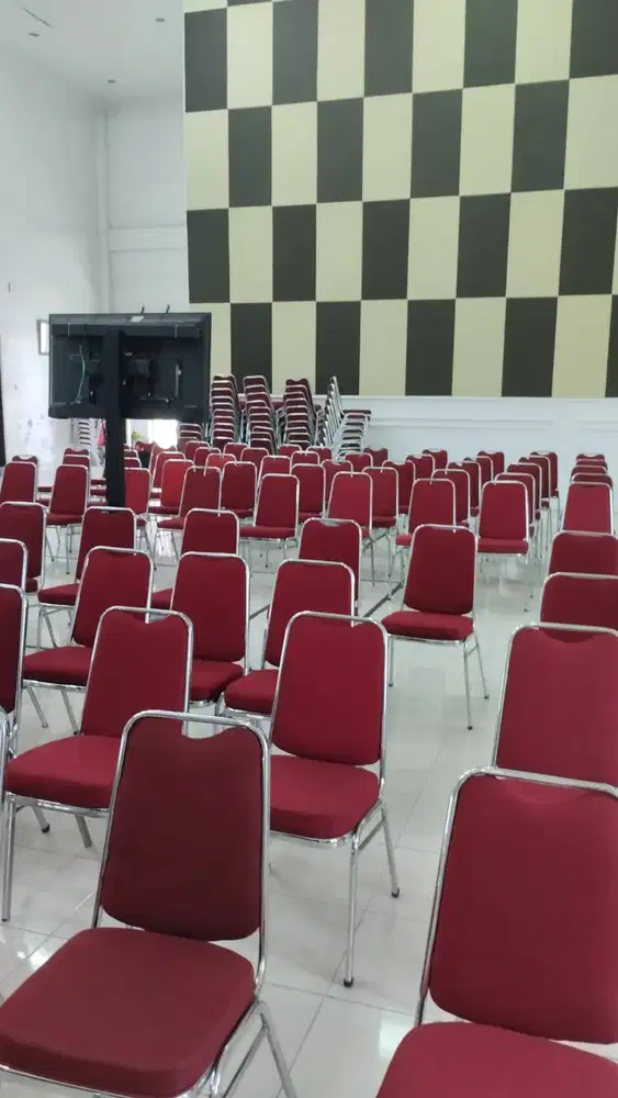 KURSI FUTURA MEDAN